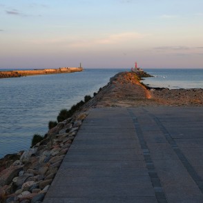 Pāvilostas mols rīta gaismā Pāvilostas mols rīta gaismā