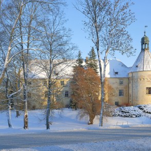 Jaunpils pils ziemā Jaunpils pils ziemā