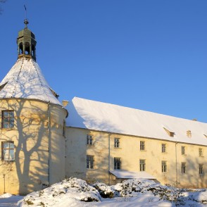 Jaunpils pils ziemā Jaunpils pils ziemā