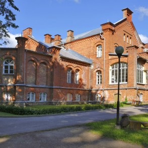 Puikules muižas kungu māja Puikules muižas kungu māja