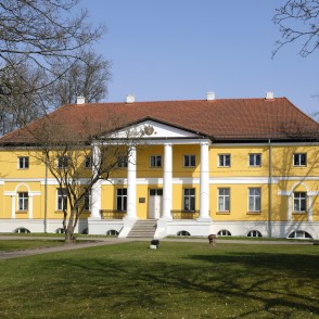 Vērgales muižas pils Vērgales muižas pils