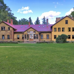 Dīķeru (Puderküll) muižas kungu māja Dīķeru (Puderküll) muižas kungu māja