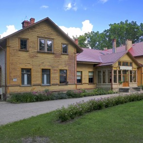 Dīķeru (Puderküll) muižas kungu māja Dīķeru (Puderküll) muižas kungu māja