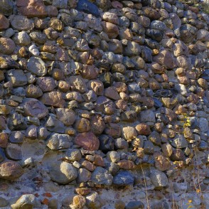 Alūksnes pilsdrupu mūra fragments Alūksnes pilsdrupu mūra fragments