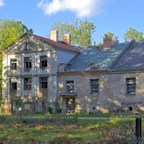 Arakstes (Arras) muižas Kungu māja Arakstes (Arras) muižas Kungu māja