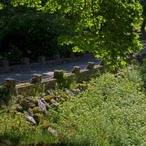 Akmens tilts pār nocietinājuma grāvi, Ēdoles pils Akmens tilts pār nocietinājuma grāvi, Ēdoles pils