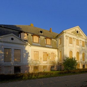 Kalnamuižas jeb Kalnienas (Kalnemoise) pils Kalnamuižas jeb Kalnienas (Kalnemoise) pils