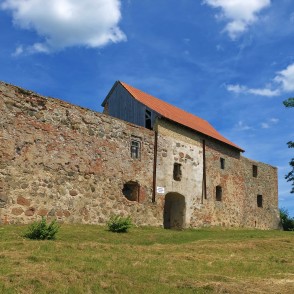 Aizputes livonijas ordeņa pils no ārpuses Aizputes livonijas ordeņa pils no ārpuses