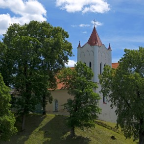 Aizputes Sv. Jāņa evaņģēliski luteriskā baznīca Aizputes Sv. Jāņa evaņģēliski luteriskā baznīca