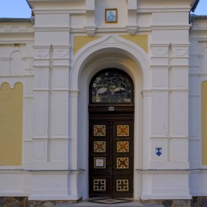 Stāmerienas pareizticīgo baznīcas ieejas portāls Stāmerienas pareizticīgo baznīcas ieejas portāls