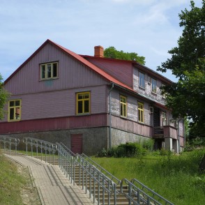 Koka māja Aizputē Koka māja Aizputē