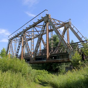 Dzelzs tilts pār Pededzes upi Dzelzs tilts pār Pededzes upi