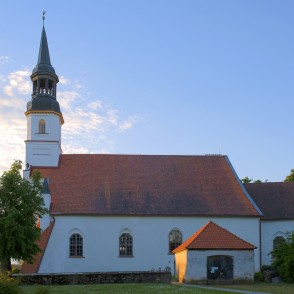 Burtnieku Evaņģēliski luteriskā baznīca Burtnieku Evaņģēliski luteriskā baznīca