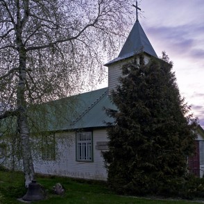 Bātes – Vaiņodes Evaņģēliski luteriskā baznīca Bātes – Vaiņodes Evaņģēliski luteriskā baznīca