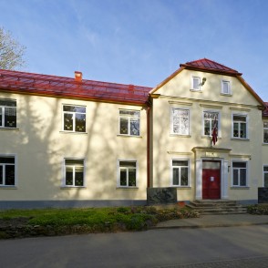 Jaunmuiža (Jaunlutriņu sākumskola) Jaunmuiža (Jaunlutriņu sākumskola)