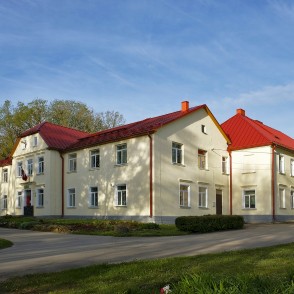 Jaunmuiža (Jaunlutriņu sākumskola) Jaunmuiža (Jaunlutriņu sākumskola)