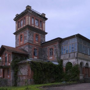 Lazdonas muižas pils Lazdonas muižas pils