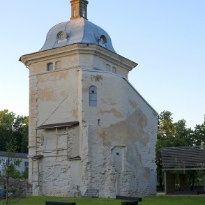 Valmiermuižas tornis Valmiermuižas tornis