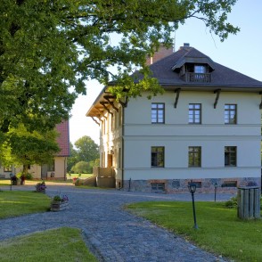 Mazmežotnes muižas kungu māja Mazmežotnes muižas kungu māja