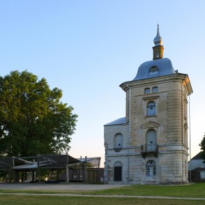Valmiermuižas tornis Valmiermuižas tornis