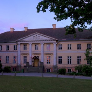 Snēpeles muižas pils Snēpeles muižas pils