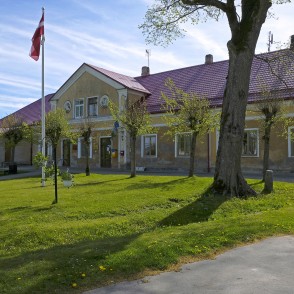 Remtes muižas manēžas ēka Remtes muižas manēžas ēka