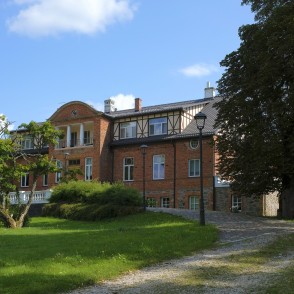 Piena muiža - Berghof Piena muiža - Berghof