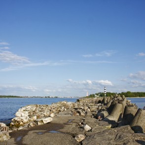 Daugavgrīvas rietumu (dienvidu) mols Daugavgrīvas rietumu (dienvidu) mols