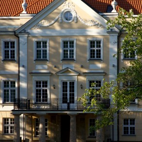 Mālpils muižas Kungu māja Mālpils muižas Kungu māja