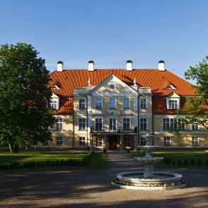 Mālpils muižas Kungu māja Mālpils muižas Kungu māja