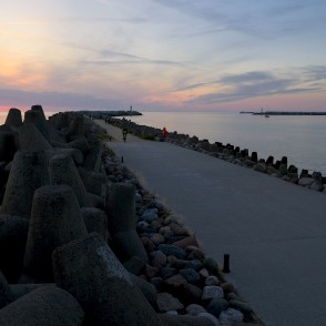 Ventspils mols pēc saulrieta Ventspils mols pēc saulrieta