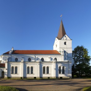 Saldus Sv. Jāņa evaņģēliski luteriskā baznīca Saldus Sv. Jāņa evaņģēliski luteriskā baznīca