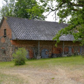 Cirstu muižas saimniecības ēka Cirstu muižas saimniecības ēka