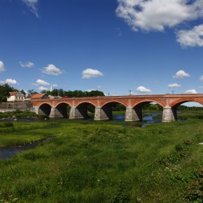 Senais ķieģeļu tilts pār Ventu Senais ķieģeļu tilts pār Ventu