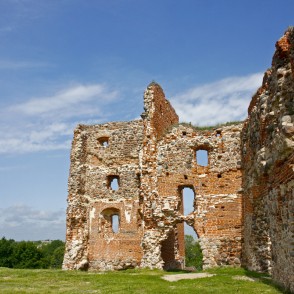 Ludzas viduslaiku pilsdrupas Ludzas viduslaiku pilsdrupas