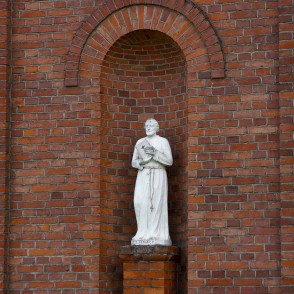Sculpture on the facade of Pustiņa Church Sculpture on the facade of Pustiņa Church