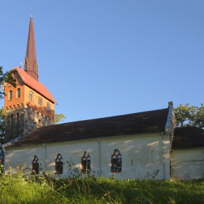 Zaubes luterāņu baznīca Zaubes luterāņu baznīca