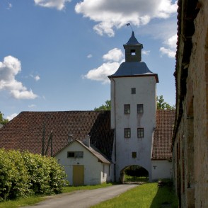 Stukmani Manor Complex Stukmani Manor Complex