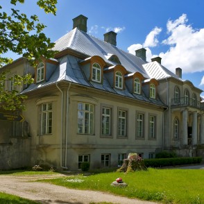 Vadakstes muižas pils Vadakstes muižas pils