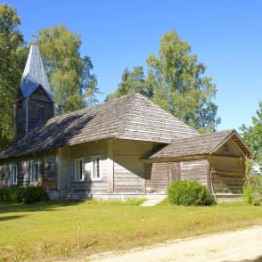 Lodes Apšu evaņģēliski luteriskā baznīca Lodes Apšu evaņģēliski luteriskā baznīca