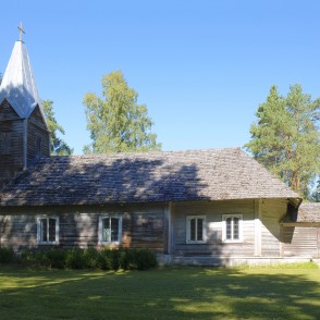 Lodes (Apšu) luterāņu baznīca Lodes (Apšu) luterāņu baznīca