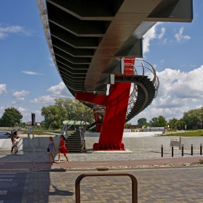 Mītavas tilts pie Jāņa Čakstes bulvāra Mītavas tilts pie Jāņa Čakstes bulvāra