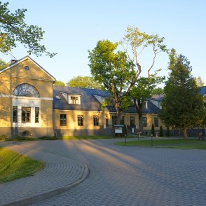 Skrundas muižas pils Skrundas muižas pils