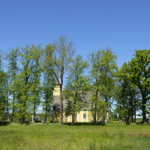 Līvbērzes Sv. Jāzepa Romas katoļu baznīca Līvbērzes Sv. Jāzepa Romas katoļu baznīca