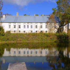 Bakūzes muiža Bakūzes muiža