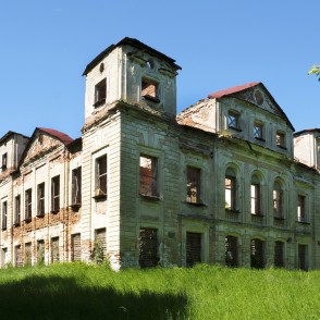 Lustes pilsdrupas Lustes pilsdrupas