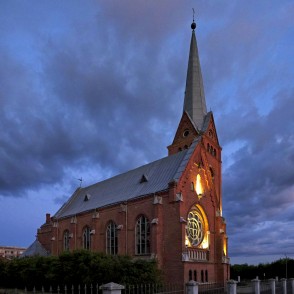 Daugavpils Mārtiņa Lutera evaņģēliski luteriskā baznīca Daugavpils Mārtiņa Lutera evaņģēliski luteriskā baznīca