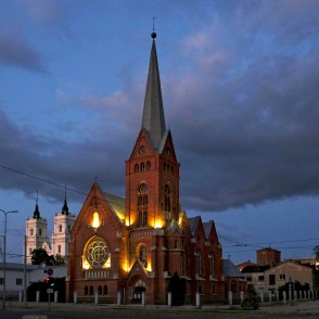 Daugavpils Mārtiņa Lutera evaņģēliski luteriskā baznīca Daugavpils Mārtiņa Lutera evaņģēliski luteriskā baznīca