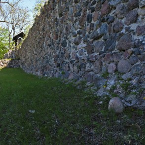 Dobeles pilsdrupu siena Dobeles pilsdrupu siena