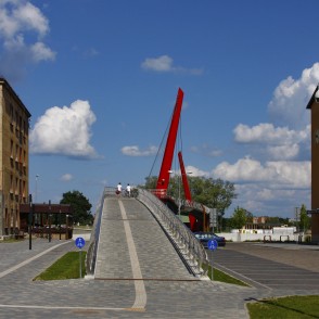 Mītavas tilts no pilsētas puses Mītavas tilts no pilsētas puses